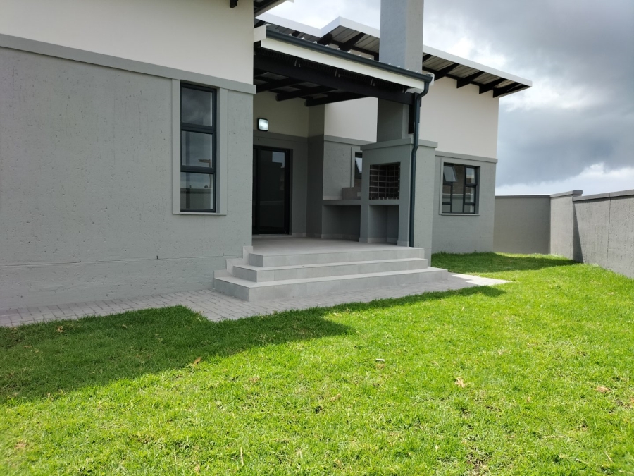 2 Bedroom Property for Sale in Eden Residential Estate Western Cape